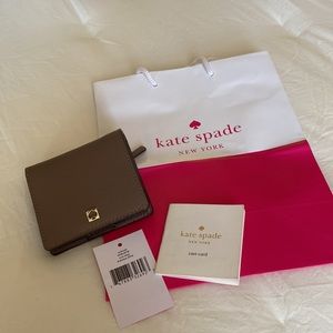 New Kate Spade Cove Street Serenade, Dusk Cityscape bifold wallet